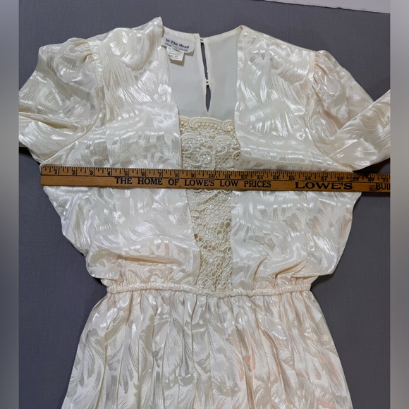 In The Mood Vintage Lace Pleated Ivory Dress Size 10 Long Sleeve 80's 90’s - Picture 15 of 16